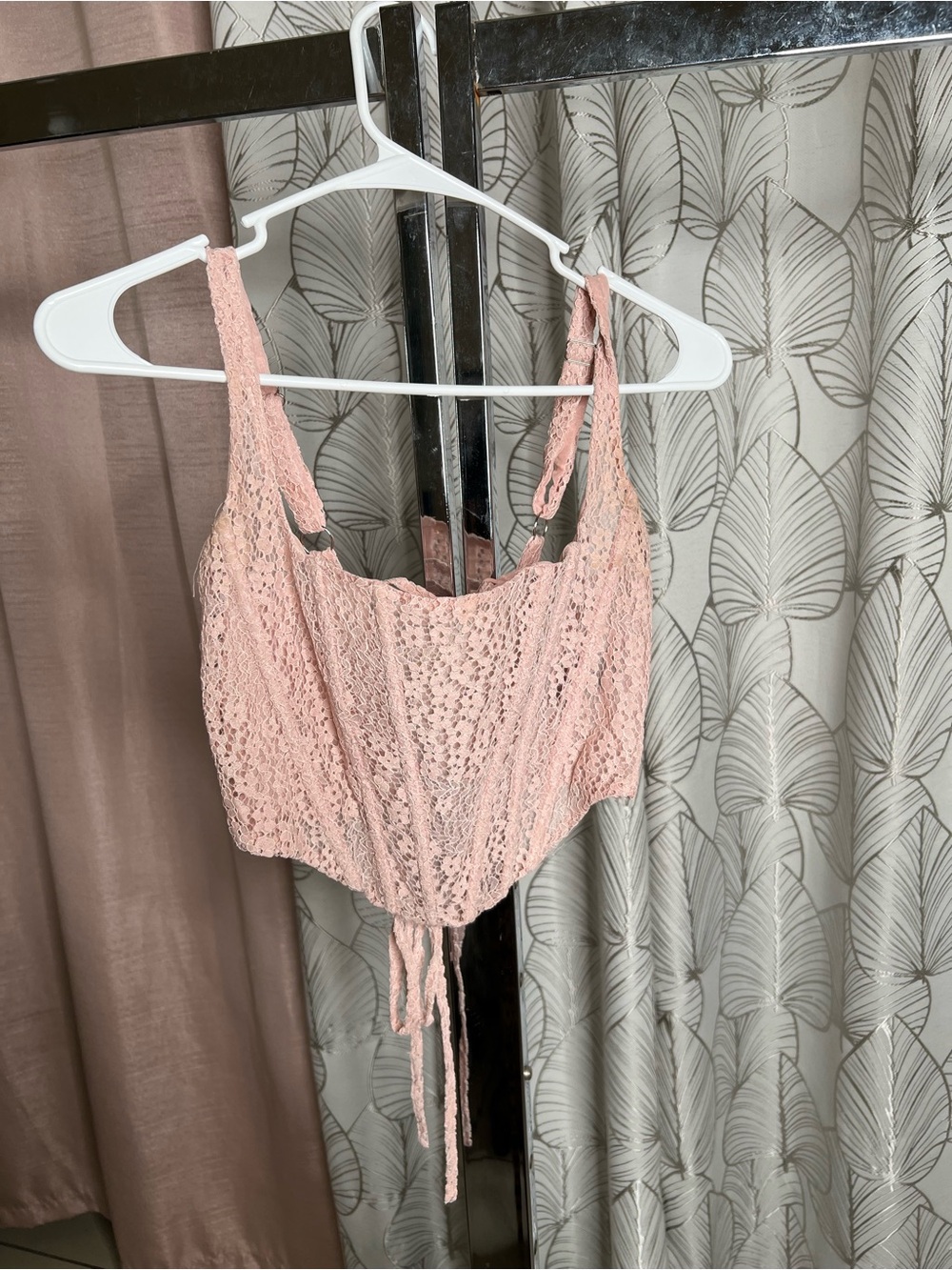 Windsor Blush Pink Lace Cropped Tank